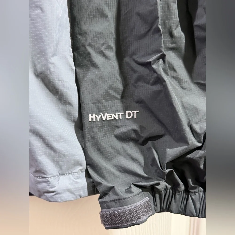 Vintage The North Face Hyvent DT Zip Up Jacket Gray/Black  Size Large